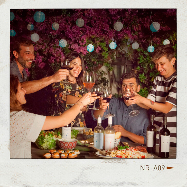 notte rossa cena vino rosso e rosato